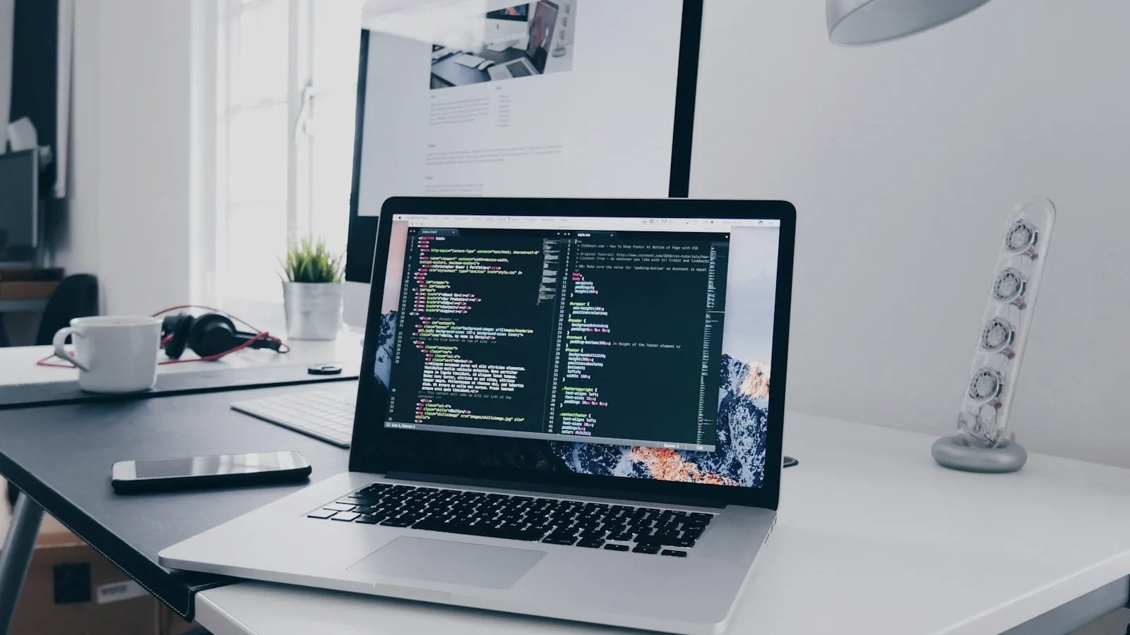 Creative computer workstation representing browser-based AI video editing